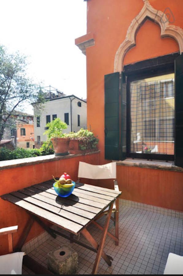 San Rocco Apartment Veneza Exterior foto